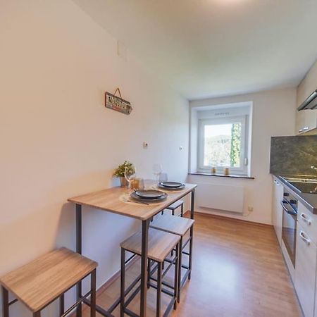 Charmant Appartement 2 Chambres Proche Luxembourg Redange Exterior photo